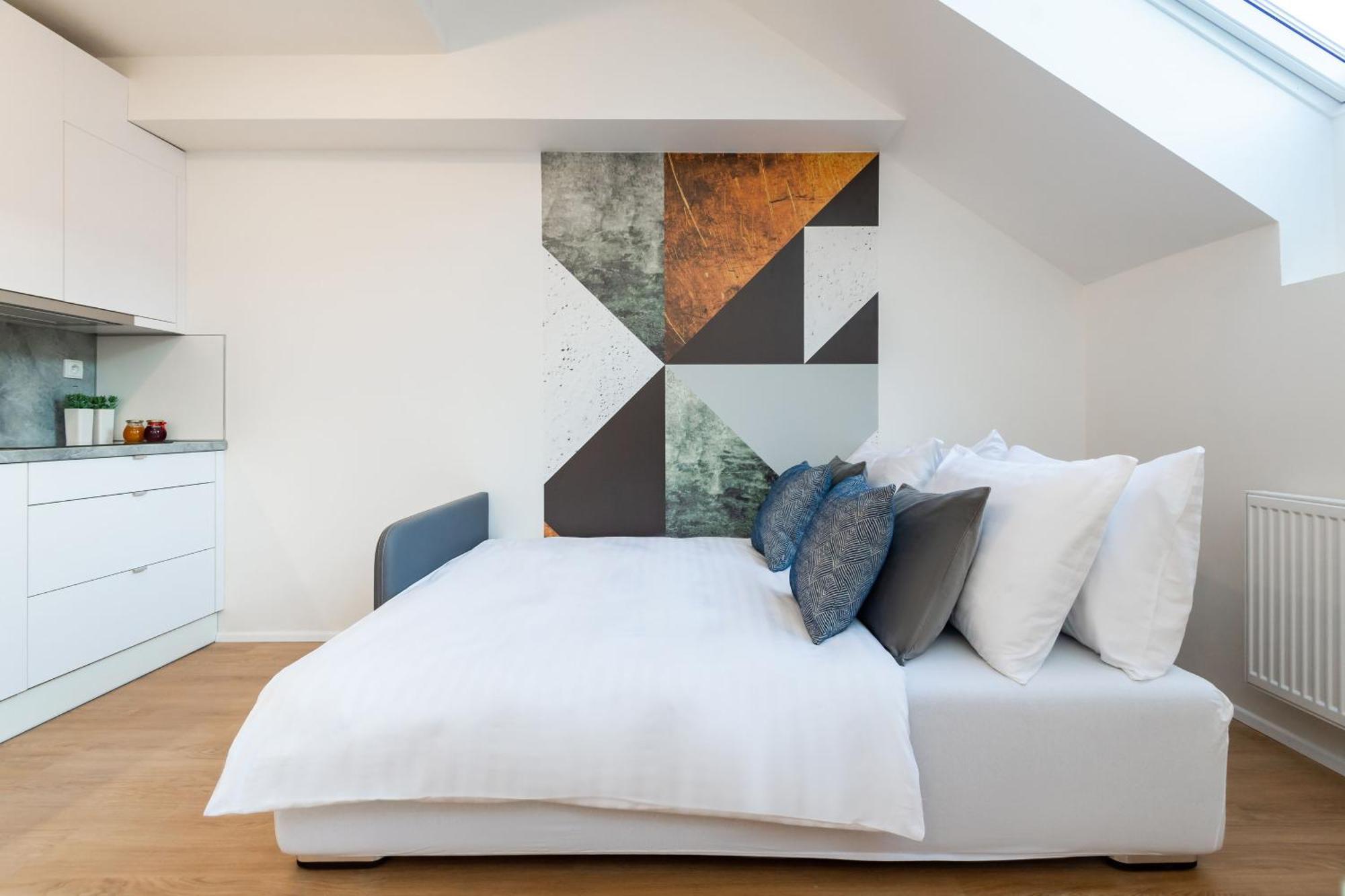 Seven Wishes Boutique Residence By Dwellfort Прага Номер фото